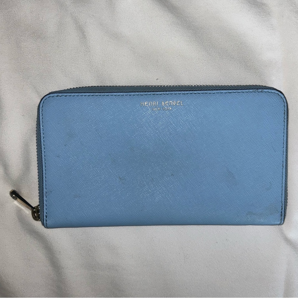 Henri Bendel Wallet